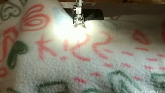 Лежанка своими руками для кошки?Мейкуна или небольшой собачки? смотреть онлайн