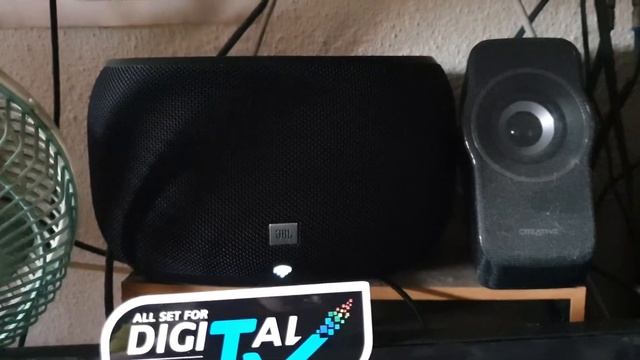 Jbl link 300 смотреть онлайн
