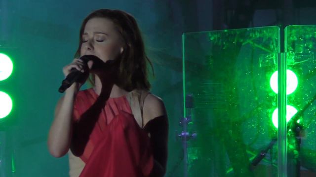 Юлия Савичева - Забудь (День города Березники 29.06.2019) смотреть онлайн