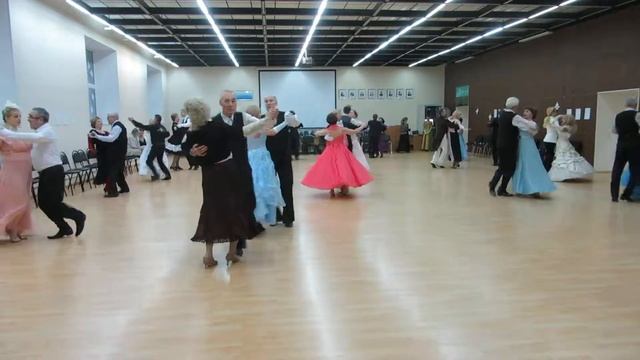 Вальс "Мечта". Бал на Авиамоторной 9 декабря 2017 г. смотреть онлайн