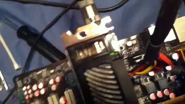 Q9650 on P5Q post and boot смотреть онлайн