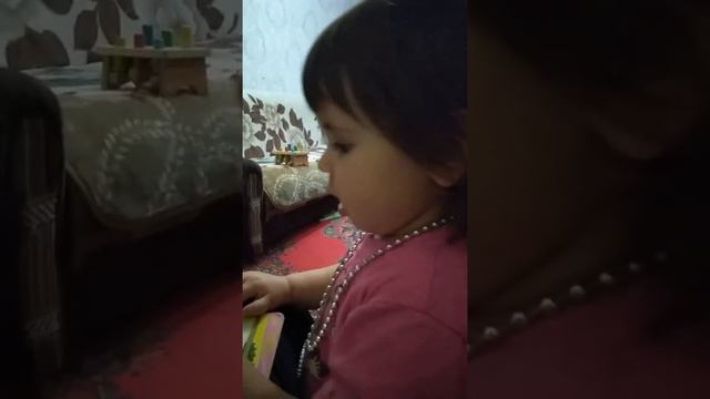 Викуся носится туда сюда смотреть онлайн