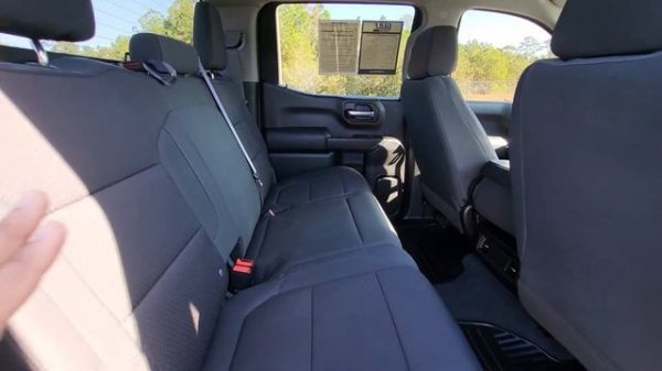 2020 Chevrolet Silverado 1500 Silverado Custom V6