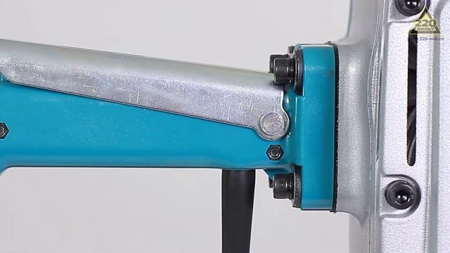 Отбойный молоток MAKITA HM1400