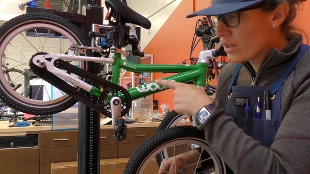 Coaster Brake or Freewheel on the Woom 2 Kid's Bike? смотреть онлайн