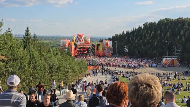 ВДНХ России и Белорусси в Уфе Х форум. Фото на память. смотреть онлайн