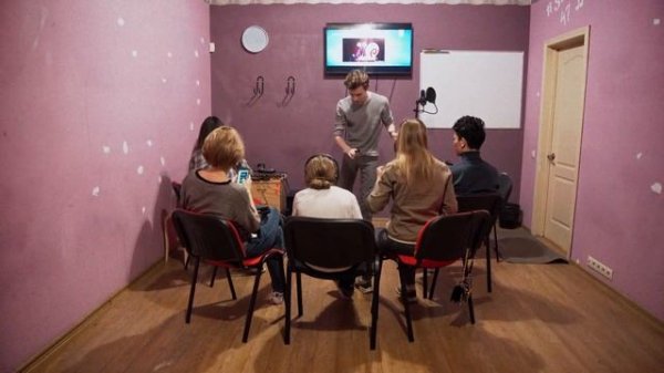 Школа озвучки HD Rezka