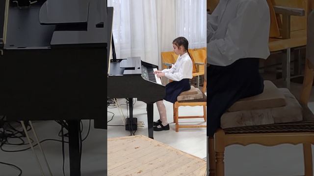 А. Верстовский " Вальс" исп. Мубинова Эмилия смотреть онлайн