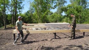 Обвязка фундамента пакетом досок. Ростверк в каркасном доме А-frame