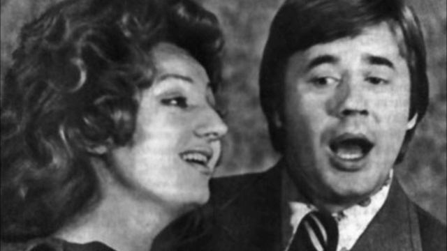 Vilcāne & Grīnbergs - Dziesma Par Sirds Dūzi смотреть онлайн