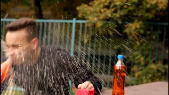 КТО БЫСТРЕЕ пройдёт ЭКСТРЕМАЛЬНУЮ ПОЛОСУ ПРЕПЯТСТВИЙ получит 1500$ смотреть онлайн