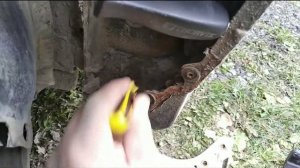 чистка порогов от грязи