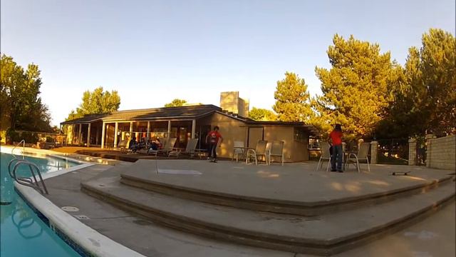 Fiew clips on some skate spots смотреть онлайн