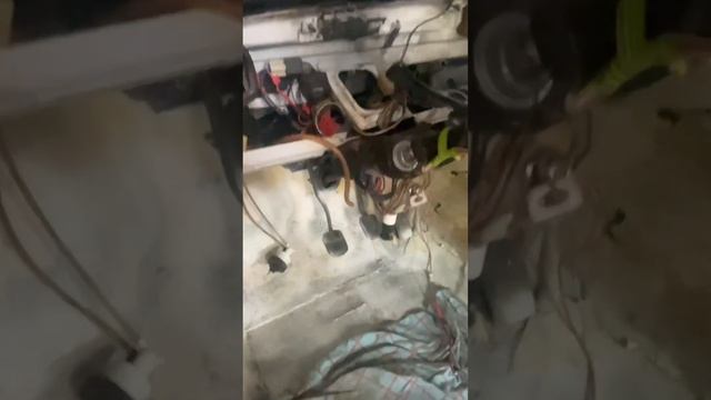 Сборка салона ваз 2107 часть 1 #car #automobile #shortvideo #ваз #2107 смотреть онлайн