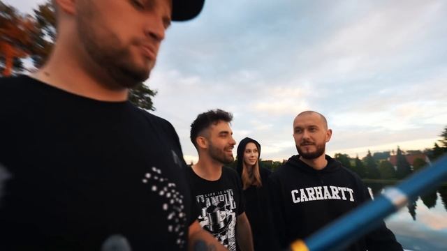 SPĘDZILIŚMY NOC W OPUSZCZONYM SAMOLOCIE смотреть онлайн