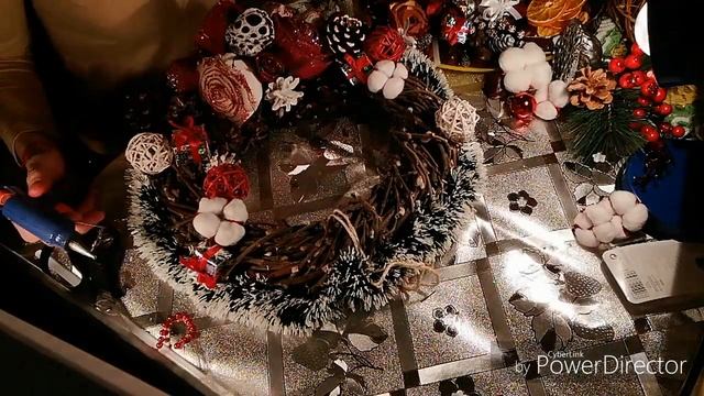 Продолжение новогодней темы смотреть онлайн