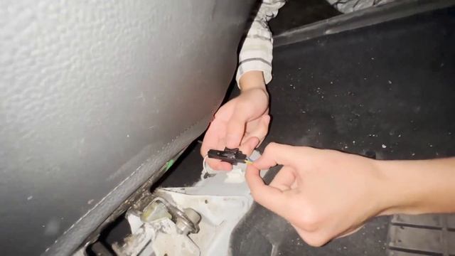 COMO QUITAR SONIDO DE ALERTA DEL CINTURÓN DE TU AUTO | TUTORIAL | AlitoAbaid17 смотреть онлайн