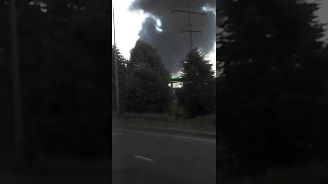 Ужас Пожар нефтебазы трасса Киев - Одесса Возле Василькова, Глевахи смотреть онлайн