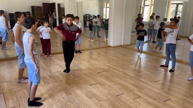 Lezginka Reqs Dersleri Balaken Medeniyyet evi 2022 Песня Баркалла смотреть онлайн