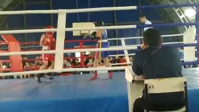 Бокс Казахстан Аксуат 2019. Ояш. смотреть онлайн