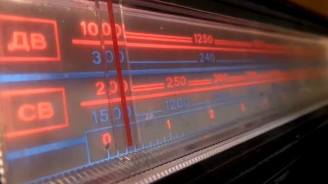 Транзисторная радиола Серенада РЭ 308 смотреть онлайн