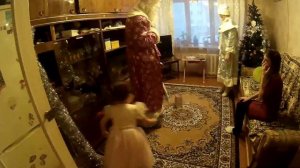 К Насти пришел Настоящий Дедушка Мороз со Снегурочкой ! 31.12.2016