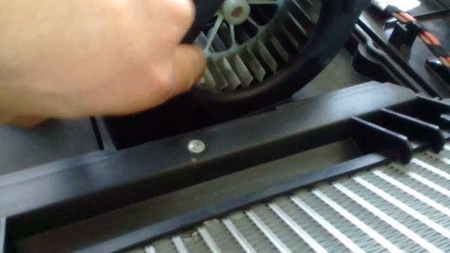 вентилятор печки. работает не дует.sprinter .скорая помощь. смотреть онлайн