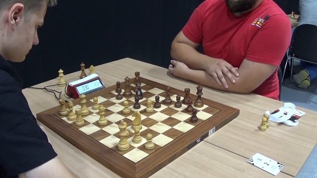 Evgeniy Roshka - Tomas Laurusas | Blitz chess смотреть онлайн