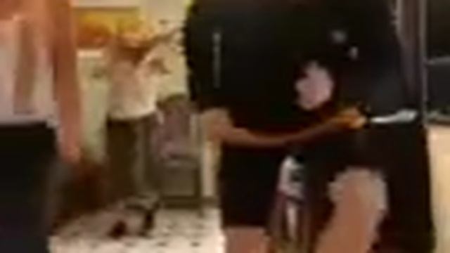 Cool Grandpa Joins In On Some Irish Fusion Tap Dance! смотреть онлайн