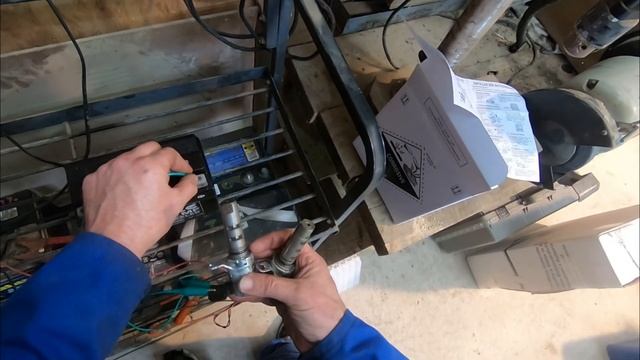 1uz Vvti & 3uz VVti Camshaft Removal , Camseal Replacement And Oil Leak. VVti Operation