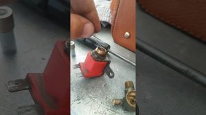 Ремонт электроклапана подачи бензина, газовая установка 2-поколение