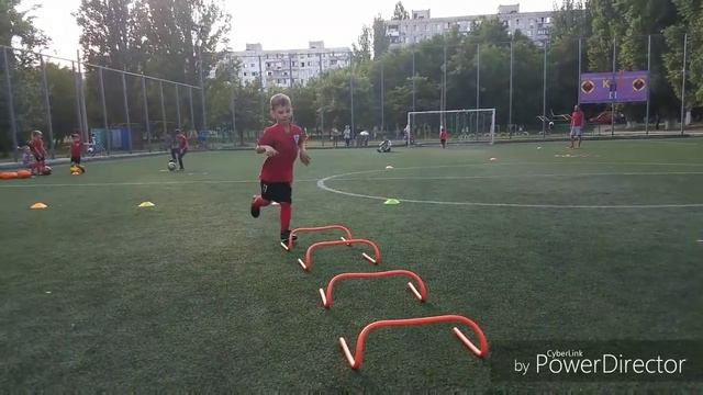 30.08.2017 Крутейшая футбольная тренировка детского футбольного клуба Атлетик смотреть онлайн