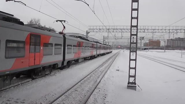 Скоростной электропоезд ЭС2Г-074 "Ласточка" смотреть онлайн