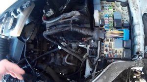 Снятие акб на форд куга 2 2013г