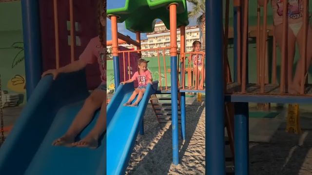 Кто первый ❤️ Василиса или София ? смотреть онлайн