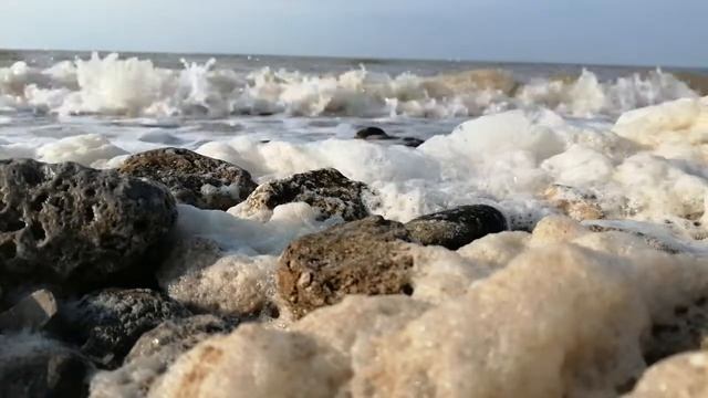 ?Воспоминания о лете?Шум летнего прибоя смотреть онлайн