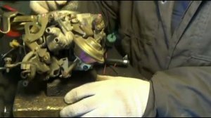 Карбюратор Микуни в мастерской Светлова.