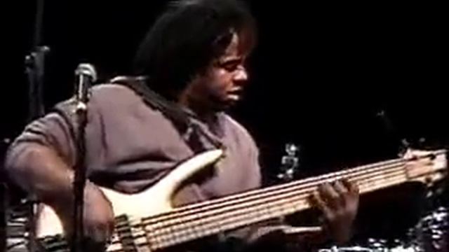 Victor Wooten with hjuosh © смотреть онлайн