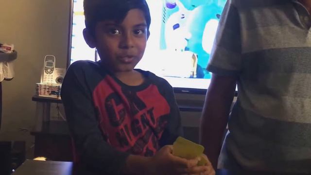 Gas out Game Farting Family Fun game смотреть онлайн