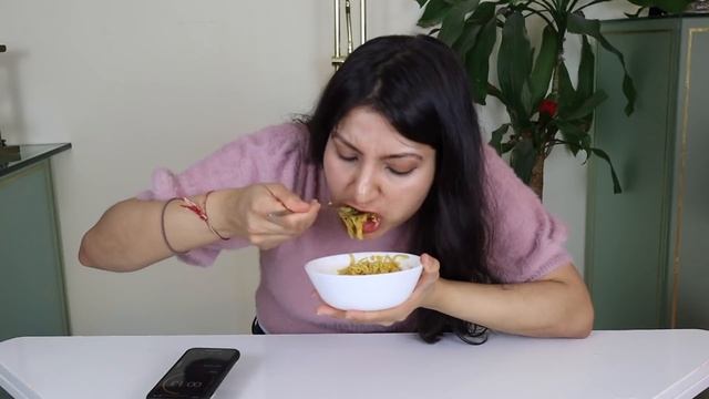 TYPES OF MAGGI EATERS 5 | Laughing Ananas смотреть онлайн