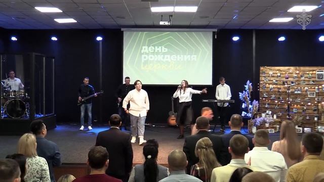 Андрей Тищенко | Молитесь чтобы избежать... | 12.12.2021 | День Рождение церкви г. Новомосковск смотреть онлайн