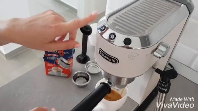 Обзор кофеварки Delonghi EC685.W: готовим вкусный кофе #delonghidedica #delonghi