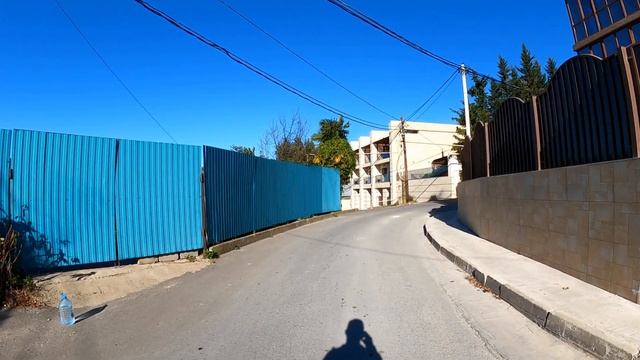 ул.Мирная и банан! , красивые домики ,а один особняк продается! ?ЛАЗАРЕВСКОЕ СЕГОДНЯ?СОЧИ. смотреть онлайн