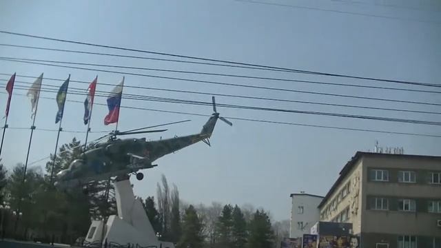 Винт на хвосте вертолета вращается. Арсеньев смотреть онлайн
