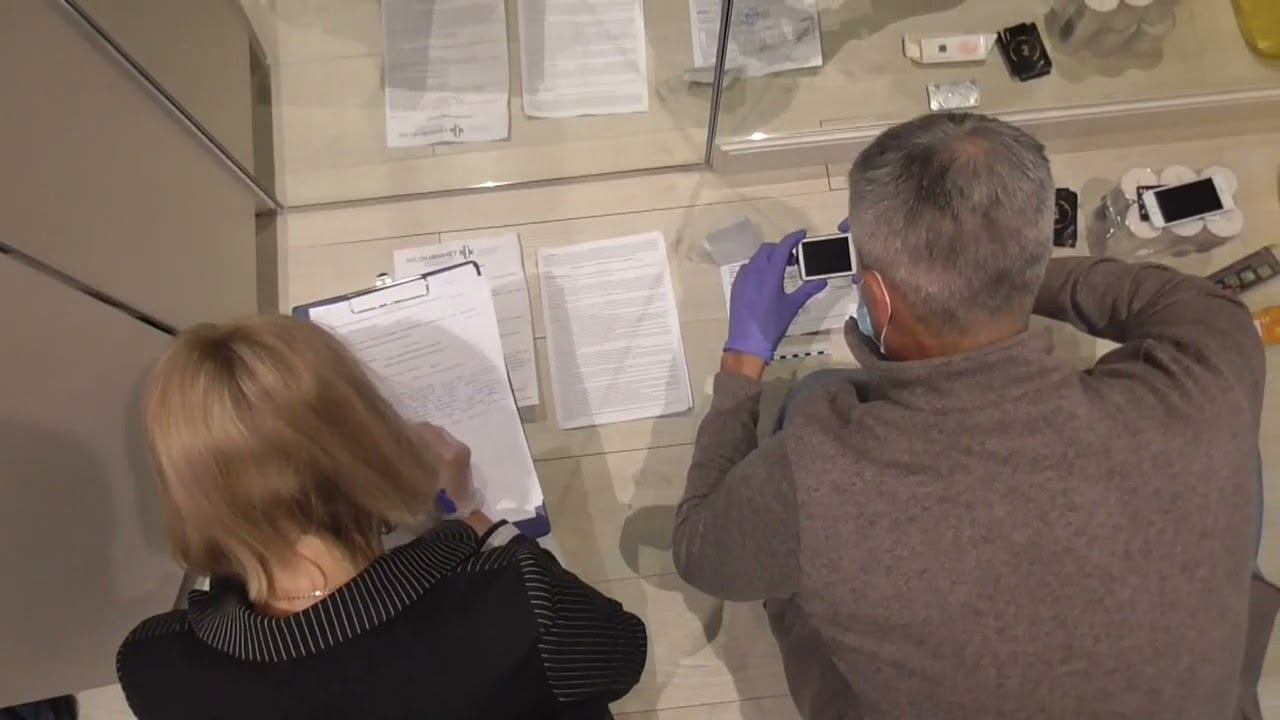 В Томске пятеро местных жителей предстанут перед судом за организацию занятия проституцией смотреть онлайн
