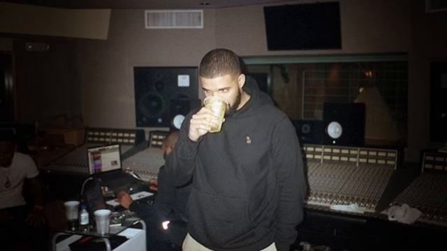A Drake playlist. chill songs