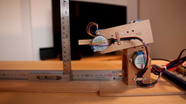 Micro Robot Arm Precision Test смотреть онлайн