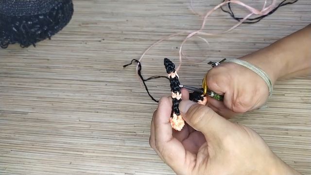 Вяжем Паука крючком. Игрушка, мочалка и сумочка смотреть онлайн