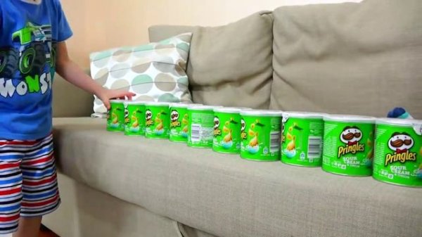 Bad Baby ПРИНГЛС ЧЕЛЛЕНДЖ! AMAZING PRINGLES CHALLENGE!