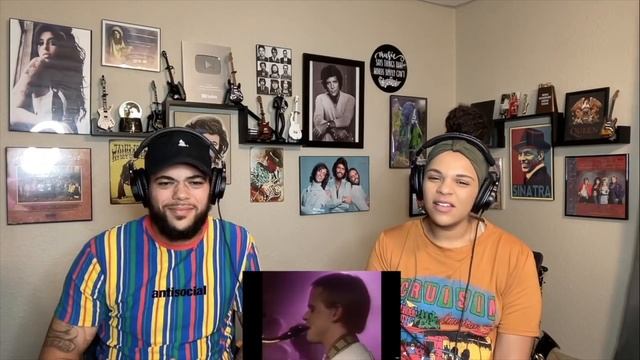SO UNIQUE!..| FIRST TIME HEARING Men At Work - Who Could It Be Now REACTION смотреть онлайн